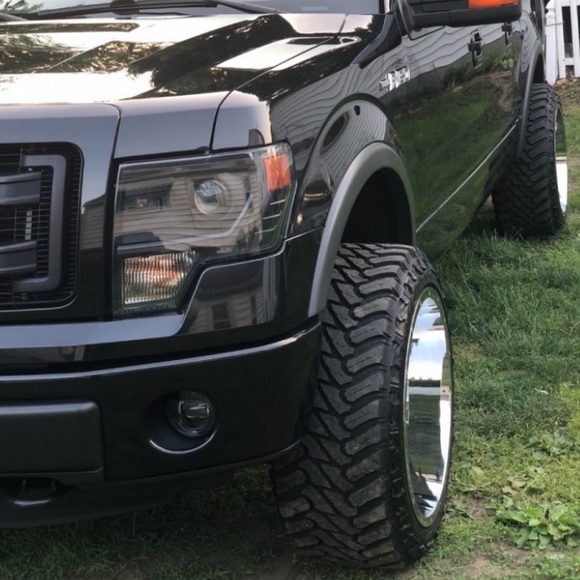 Meet your Posher, Isaac - Picture 1 of 1